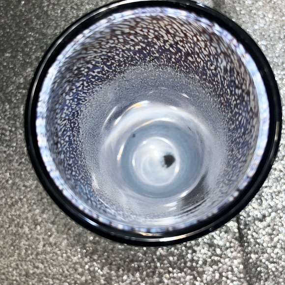 Beautiful Kosta Boda Murano glass vase - Picture 8 of 15